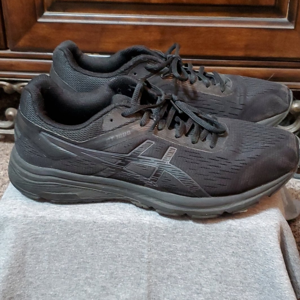 ASICS